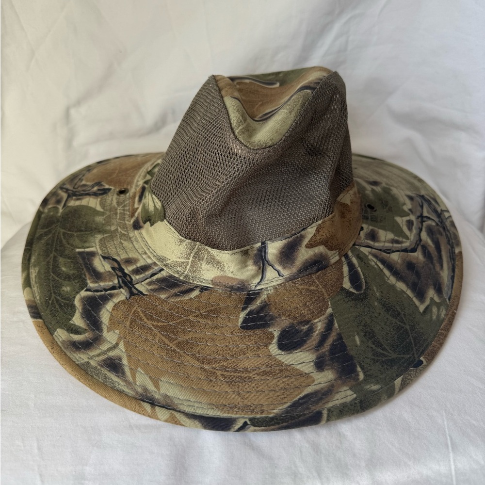 JHats Mesh Camo Fishing Sun Hat Size Medium Camping Hiking